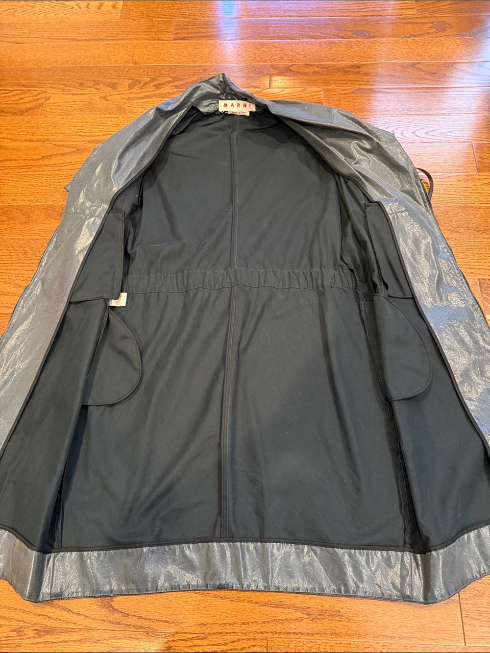 Marni Metallic Short-Sleeve Trench Coat in Shimmering Gray - Picture 8 of 14